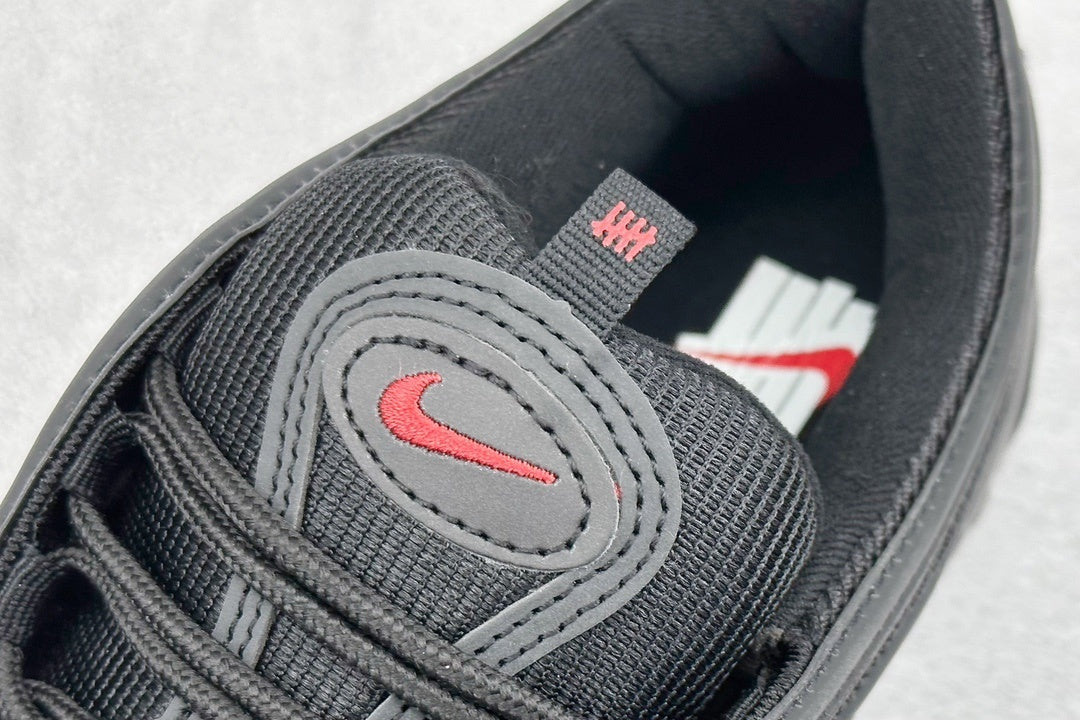97 Undefeated Black