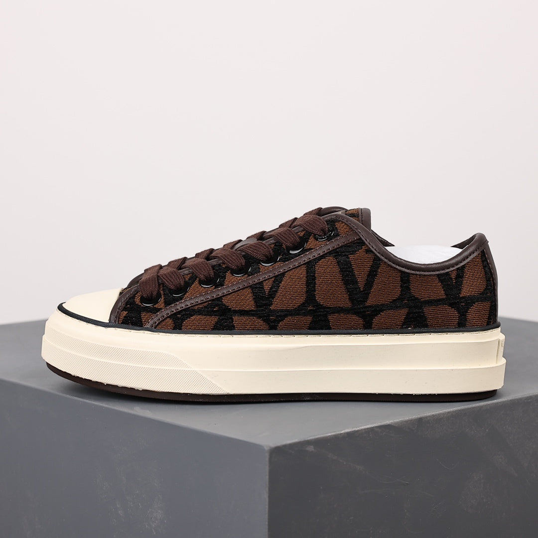 Valentino Beige & Black Toile Totaloop Iconographe