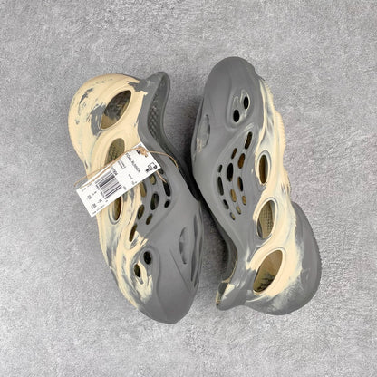 Foam Runner RNNR MXT Moon Gray