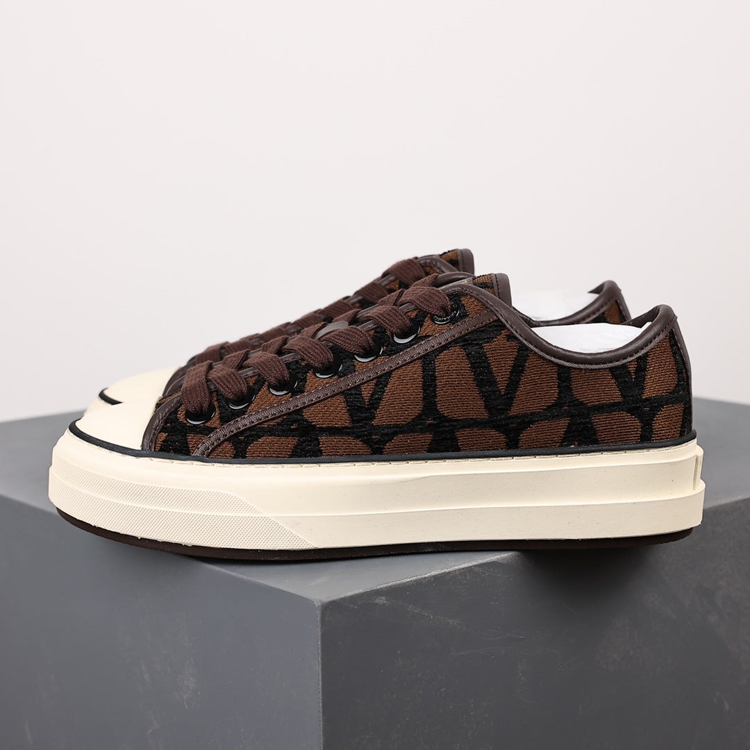 Valentino Beige & Black Toile Totaloop Iconographe