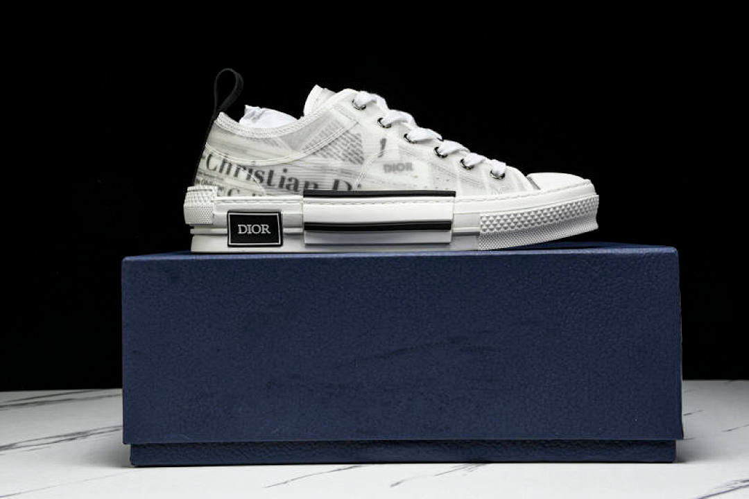 【530】LOW-TOP SPORTS SHOES BEIGE/WHITE