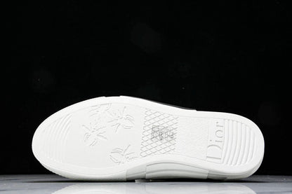 【530】LOW-TOP SPORTS SHOES BEIGE/WHITE