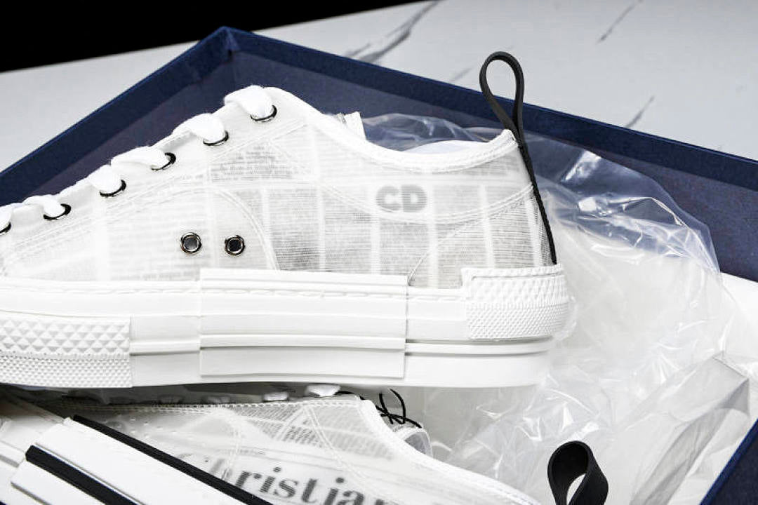 【530】LOW-TOP SPORTS SHOES BEIGE/WHITE