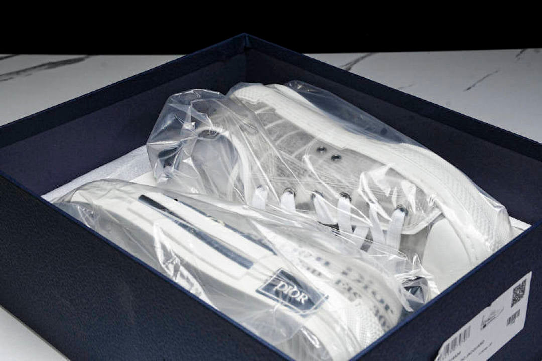 【530】LOW-TOP SPORTS SHOES BEIGE/WHITE