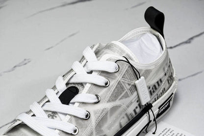 【530】LOW-TOP SPORTS SHOES BEIGE/WHITE