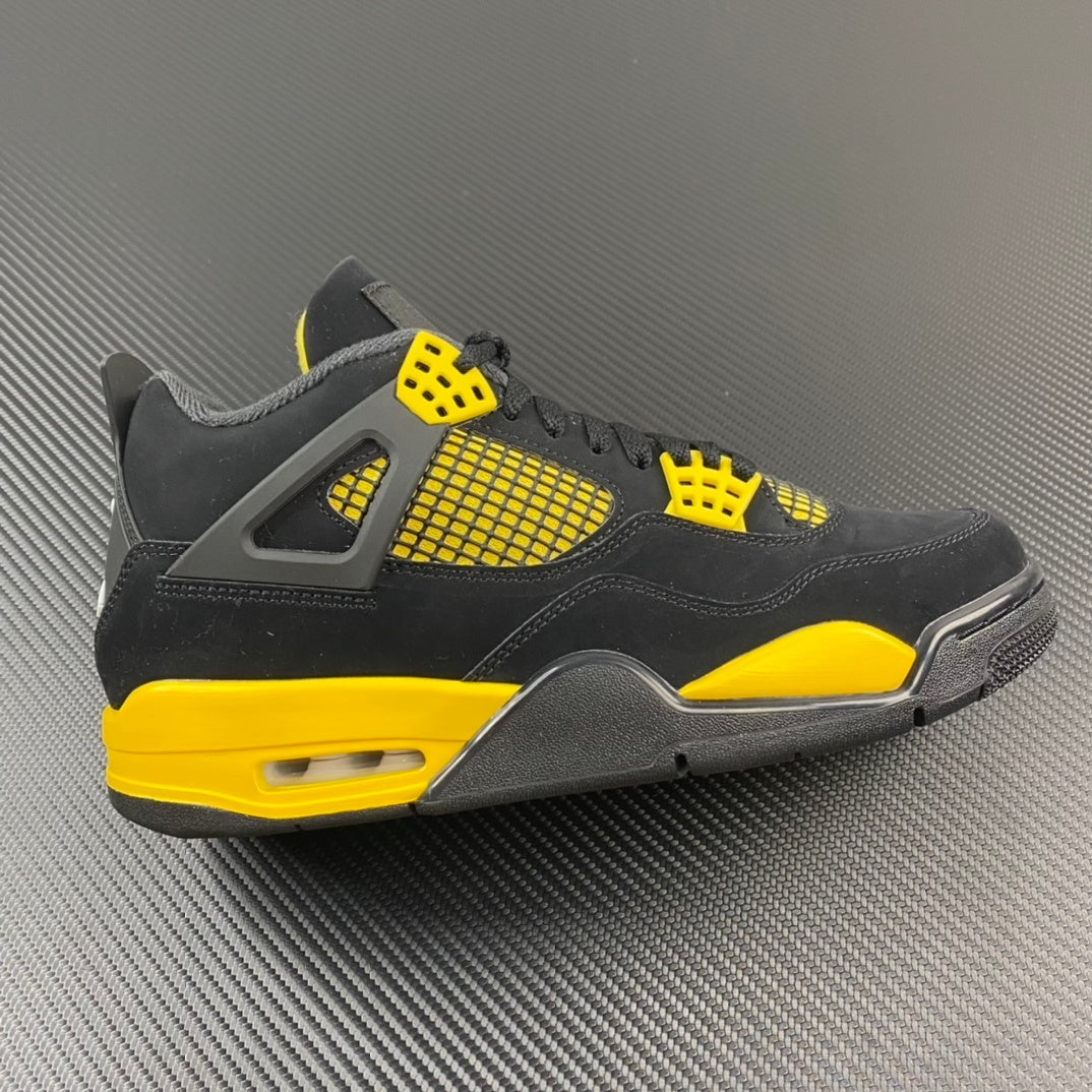 AJ4 Thunder
