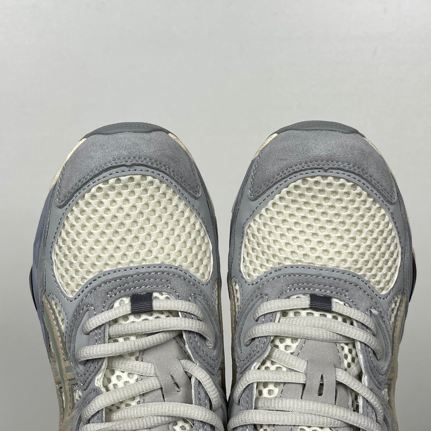 Gel Nyc Ivory/Mid Grey