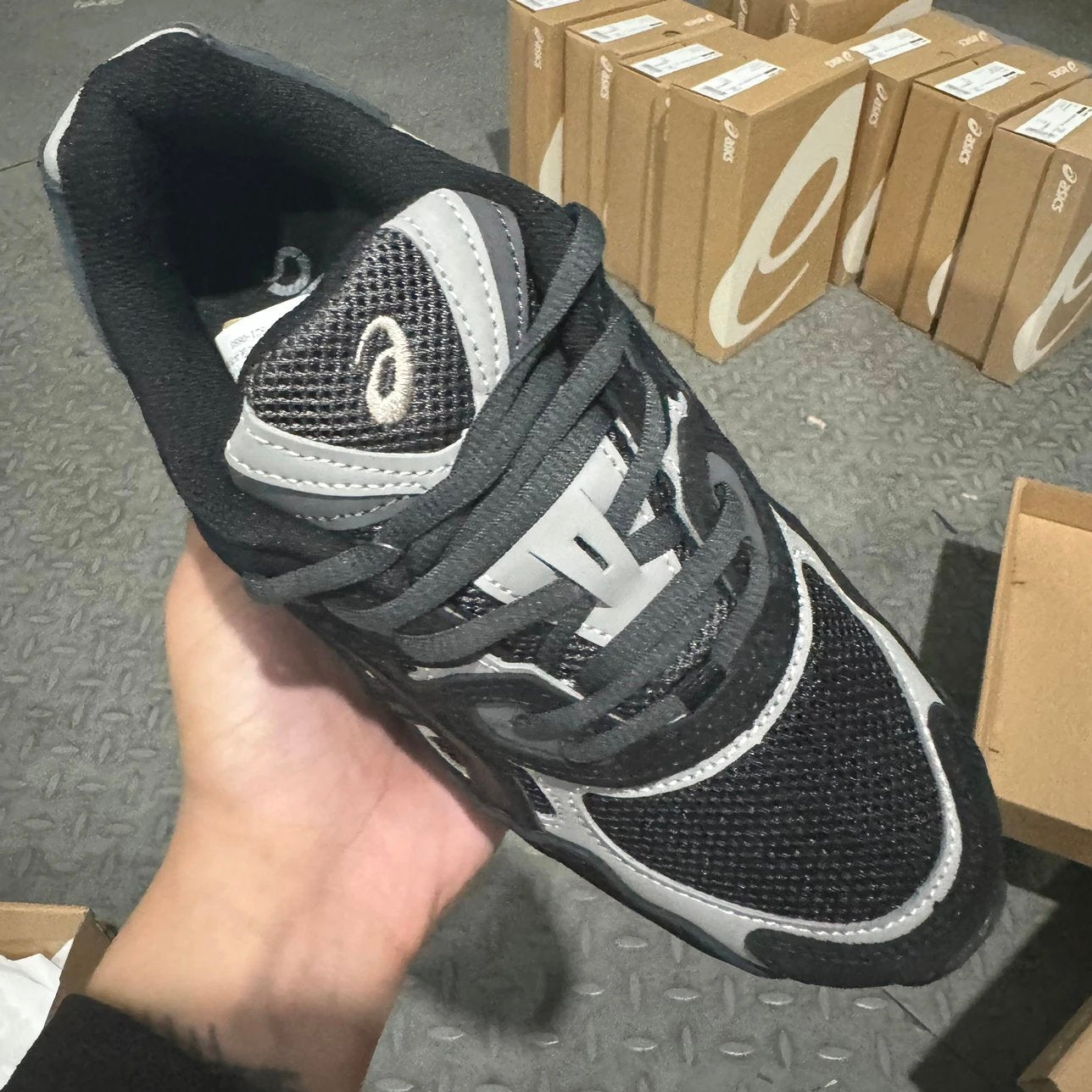 GEL-NYC Black