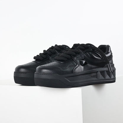 Valentino One Stud XL Black