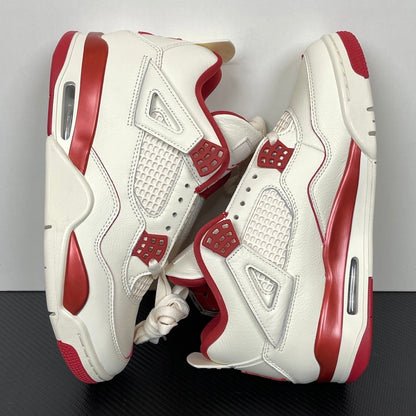 AJ4   'Valentine's Day'