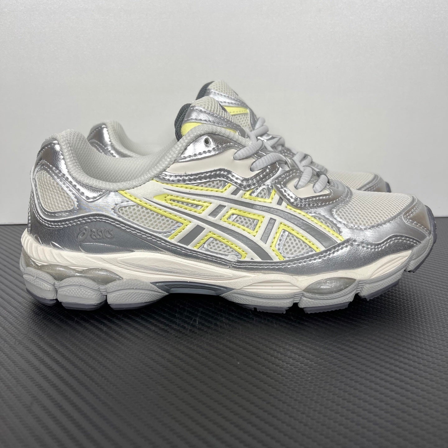Gel Nyc Silver Yellow