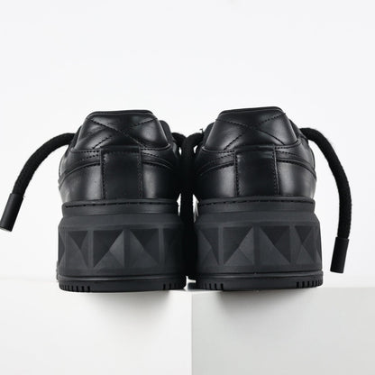 Valentino One Stud XL Black