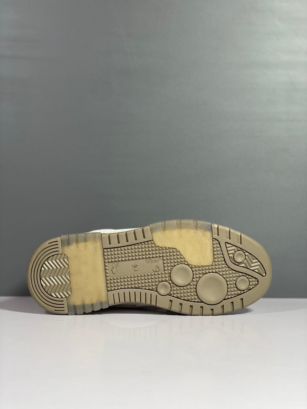 For Walking White Sole Brown