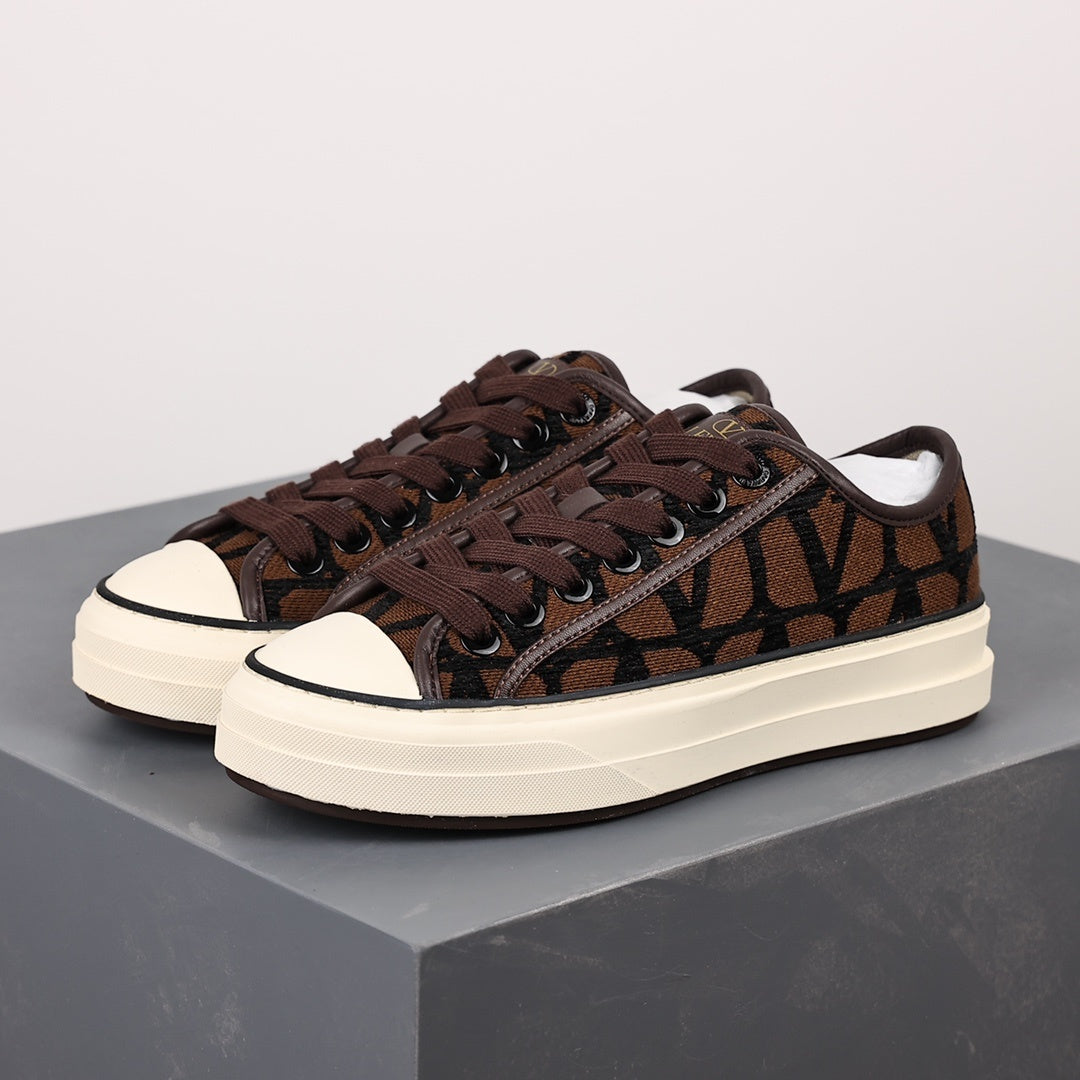 Valentino Beige & Black Toile Totaloop Iconographe
