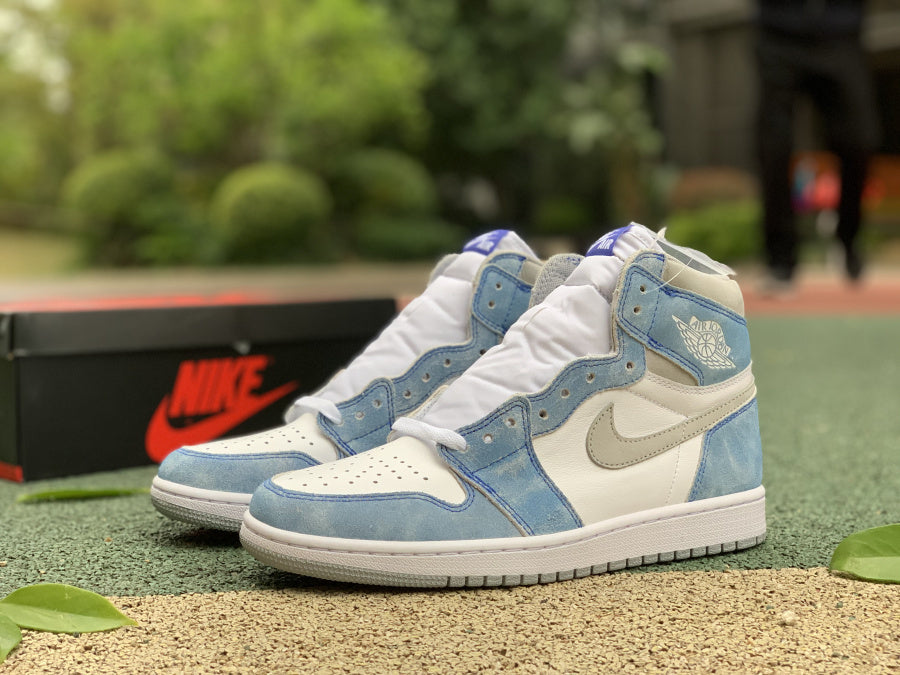 AJ1 High Hyper Royal