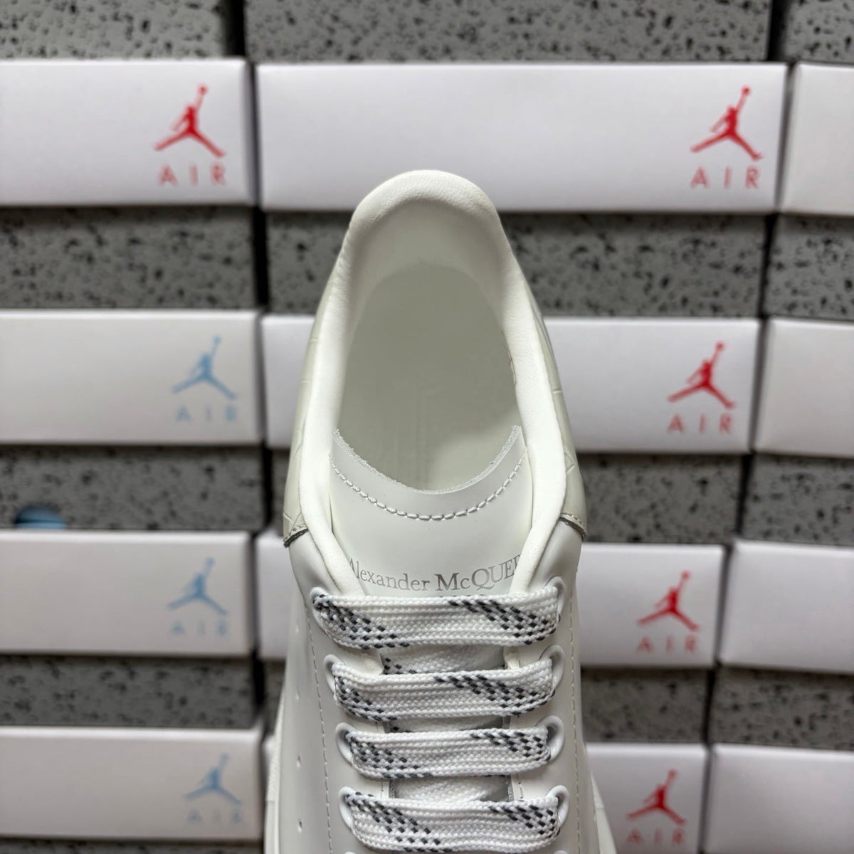 Alexander McQueen Beige