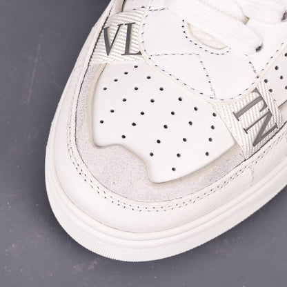 Valentino VL7n White