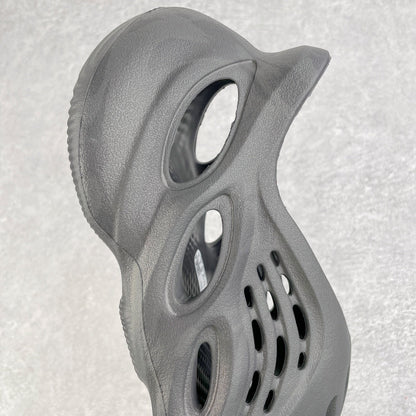Foam Runner Onyx