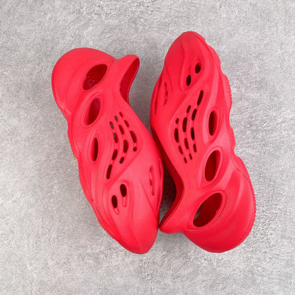 Foam Runner Red