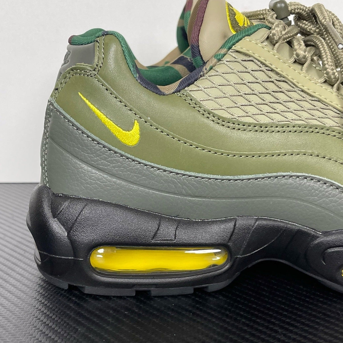 95 Corteiz Gutta Green