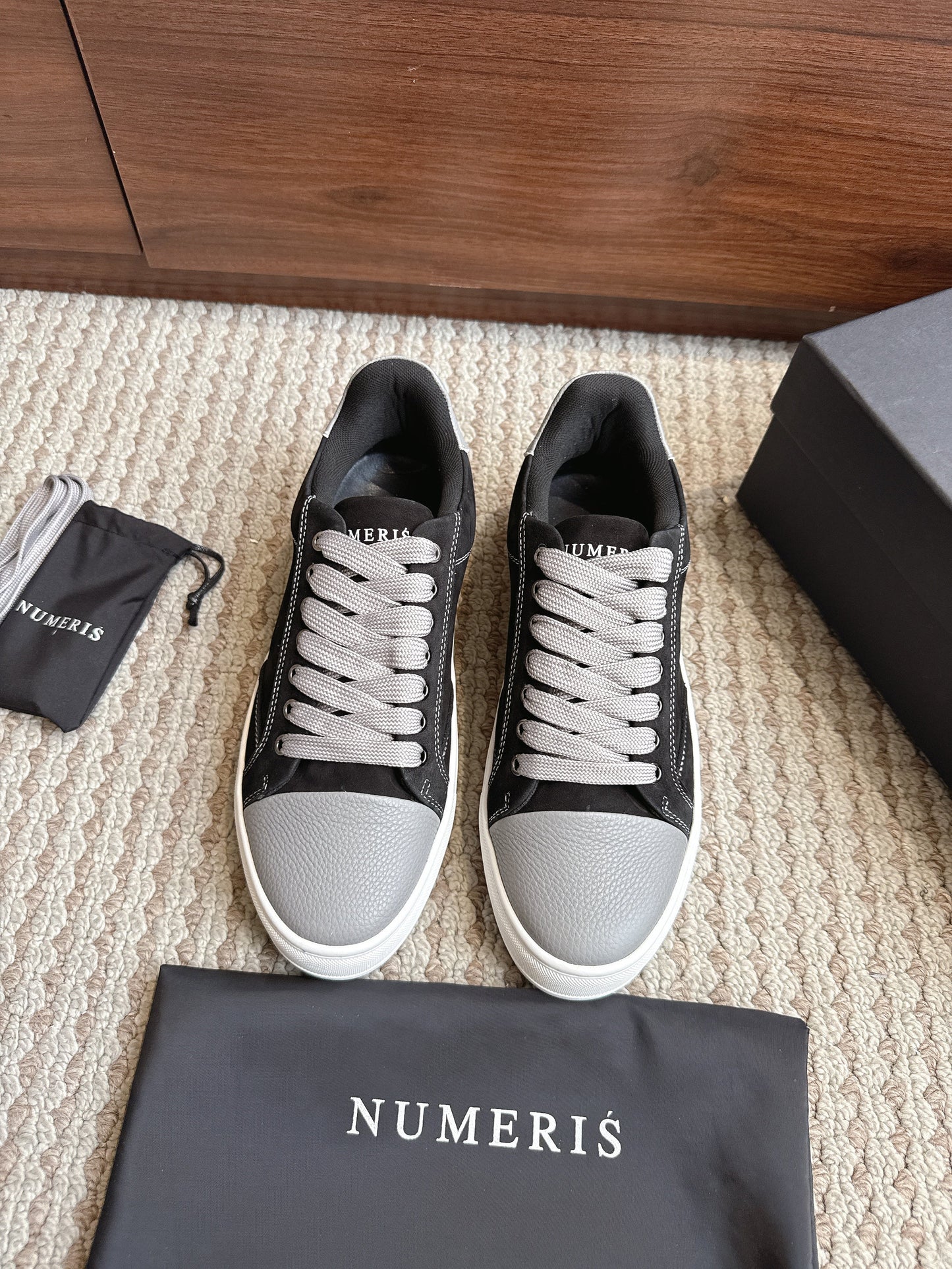 Numer Atelier - Ice Grey