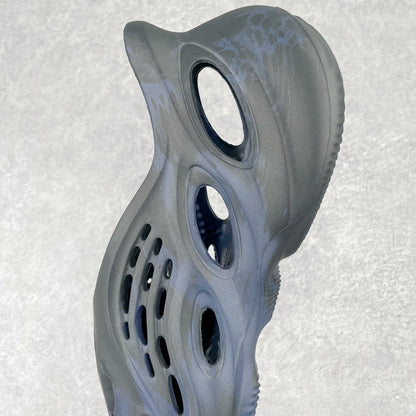 Foam Runner Mineral Blue