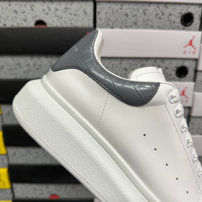 Alexander McQueen Turtle Grey