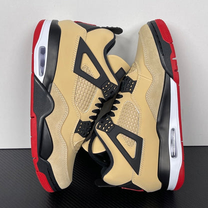 AJ4 Retro GS Pizza