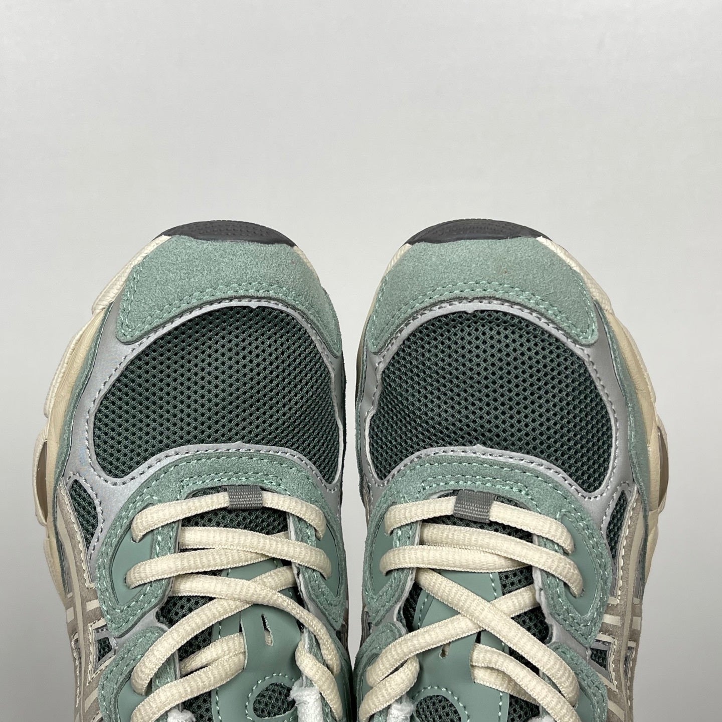 Gel Nyc White Steel Grey