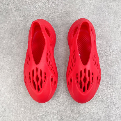 Foam Runner Red