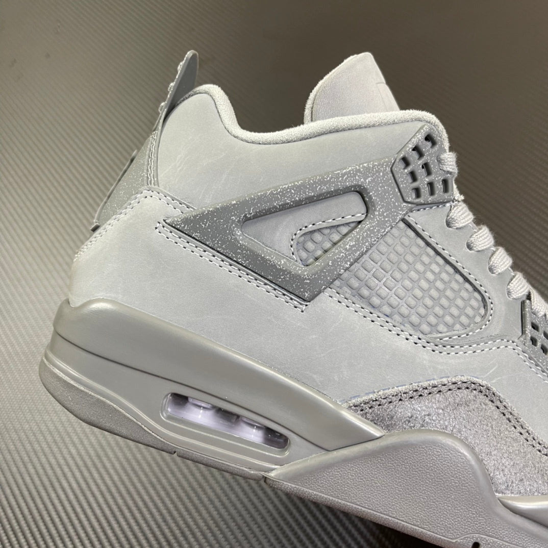 AJ4 SE Smoke Grey