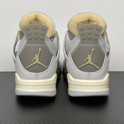 AJ4 Photon Dust