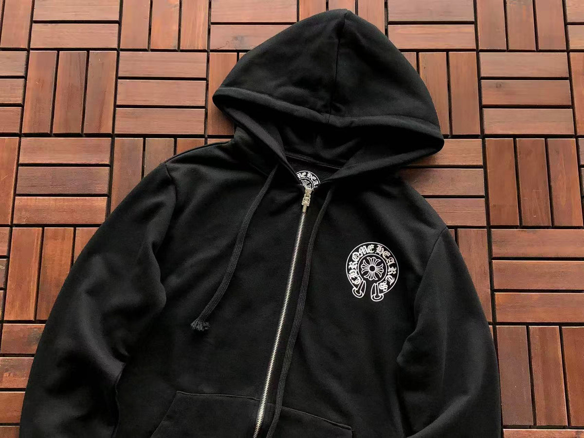 Hoodie CHR8M3 H34RT 17