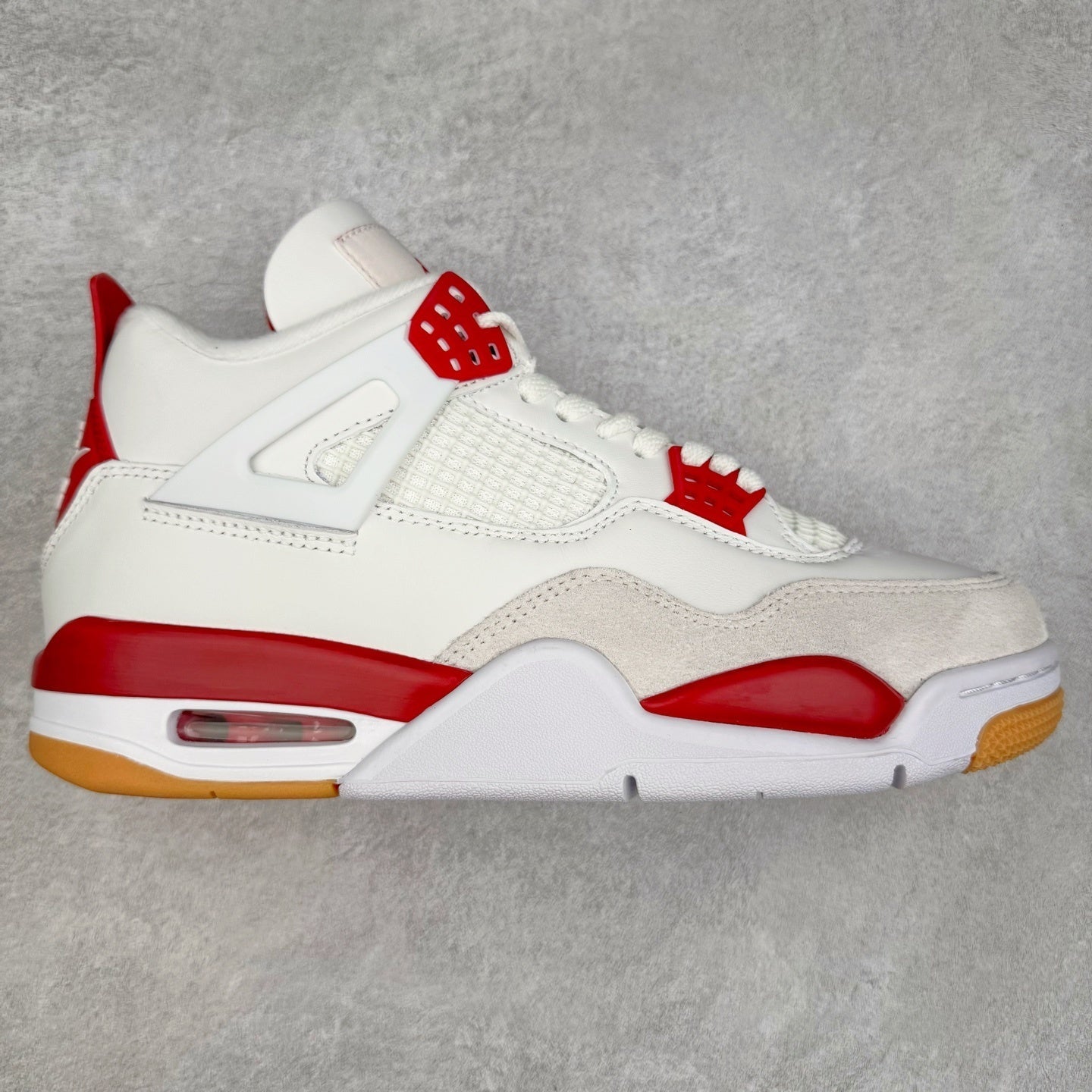 AJ4 Retro SB Varsity Red
