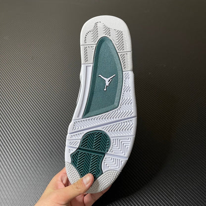 AJ4 Oxidized Green