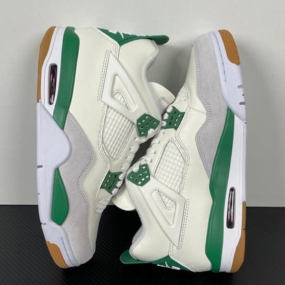 AJ4 Pine Green