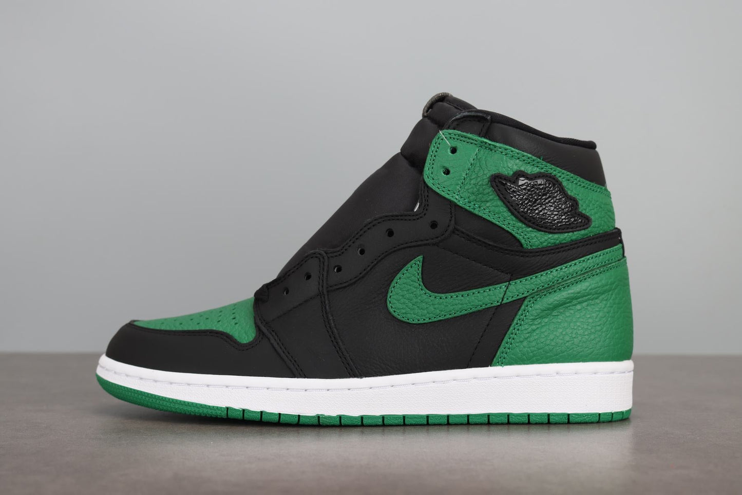 AJ1 High Obsidian Green