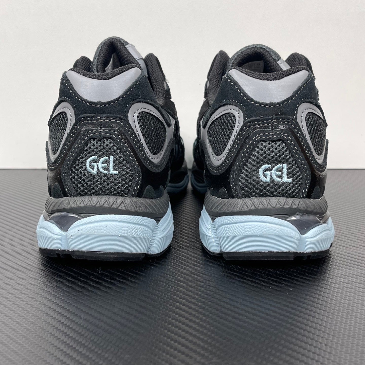 Gel Nyc  Atmos Laguna Gem Blue Topaz