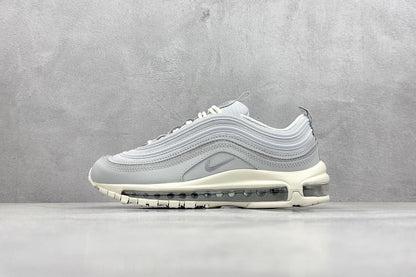 97 Pure Platinum Sail
