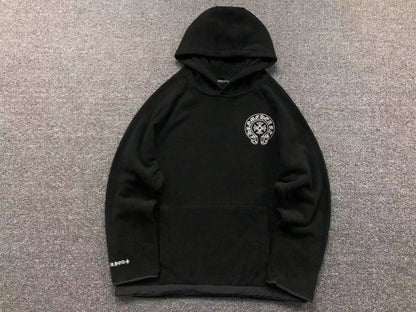 Hoodie CHR8M3 H34RT 23