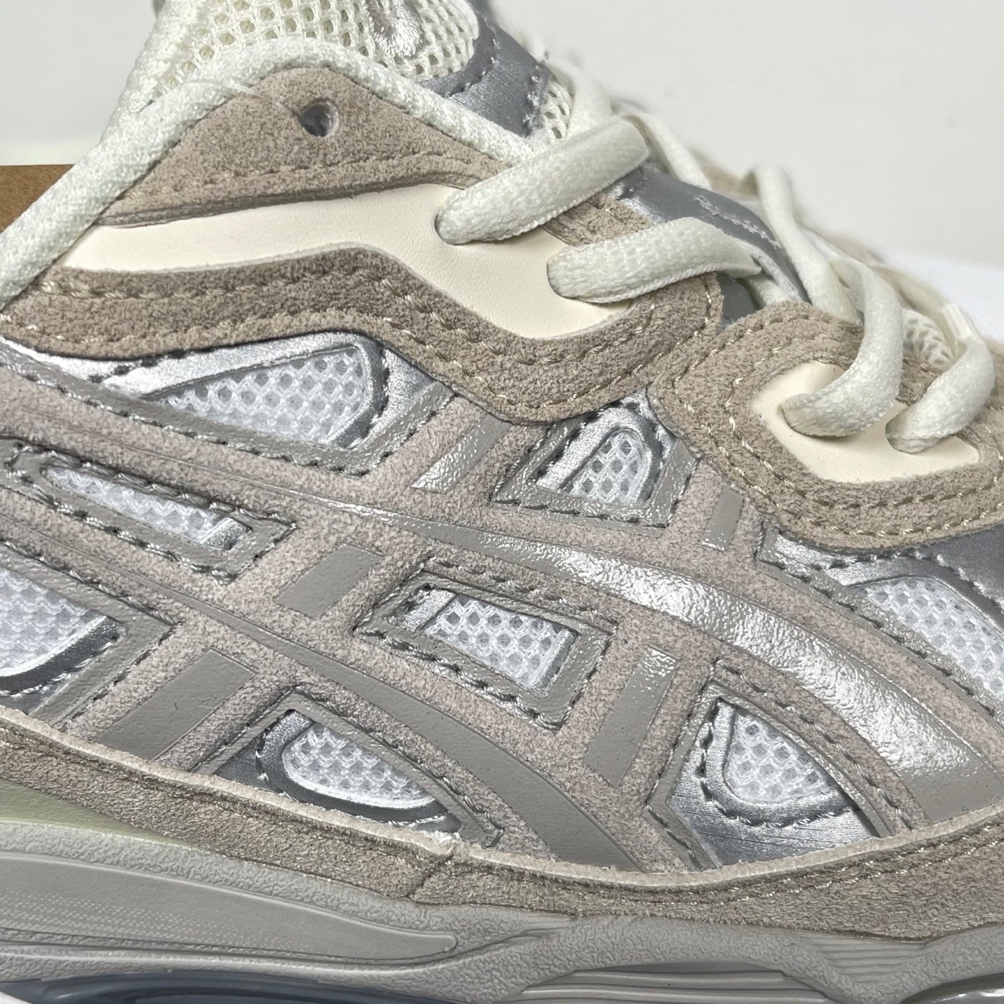Gel Nyc White/Oyster Grey