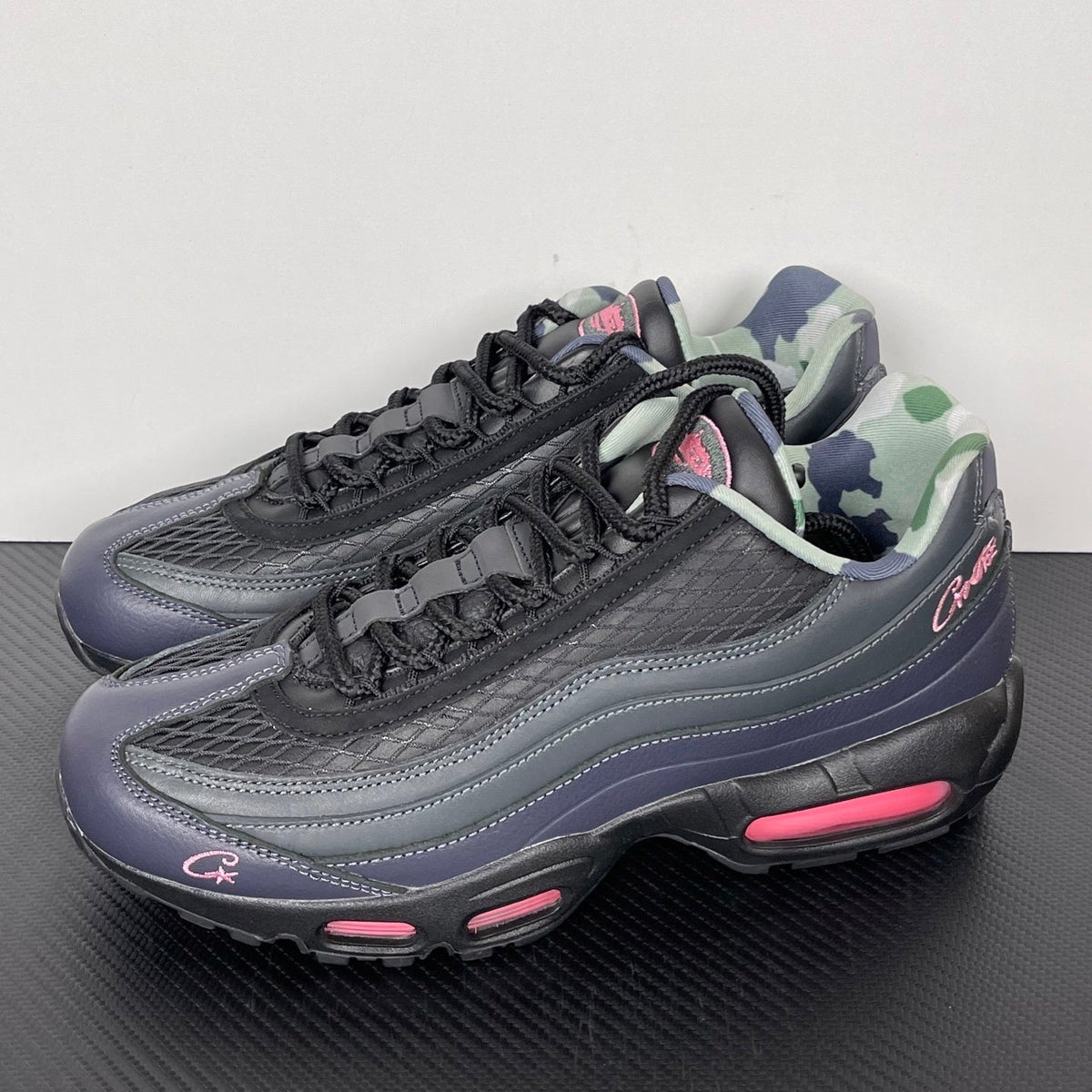 95 Corteiz Pink Beam