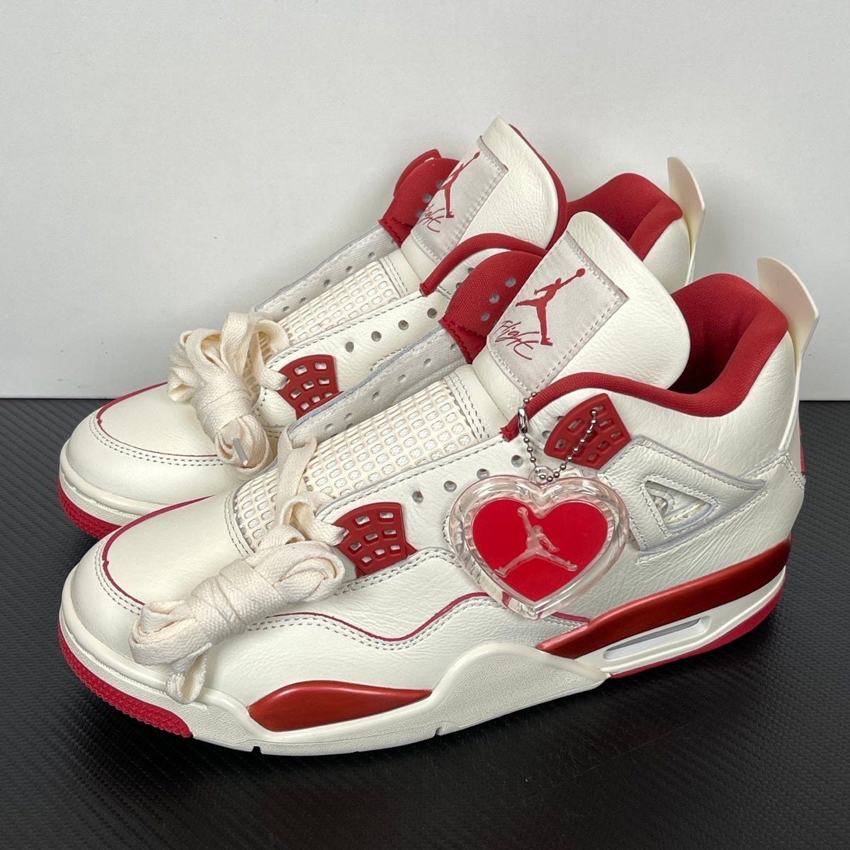 AJ4   'Valentine's Day'