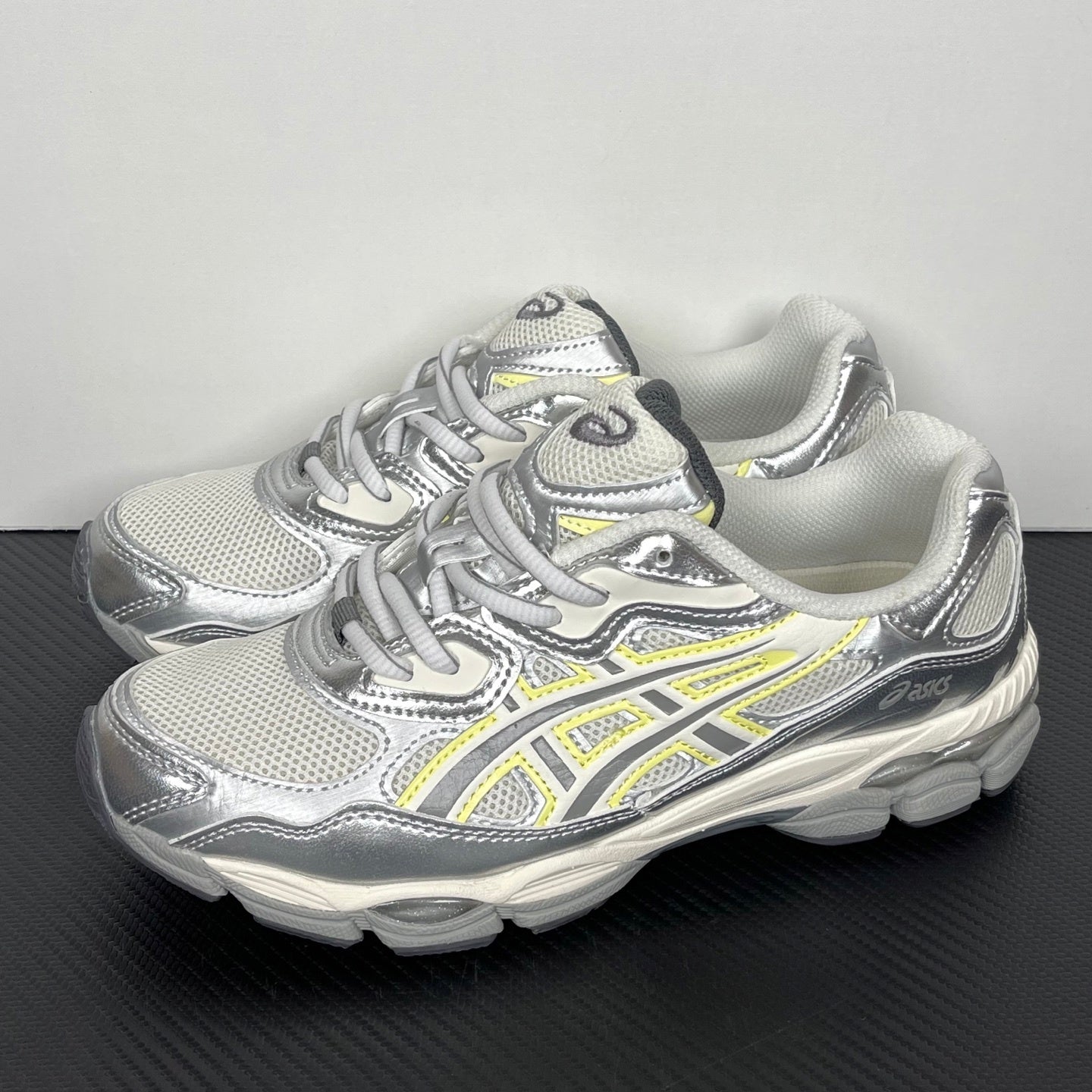 Gel Nyc Silver Yellow