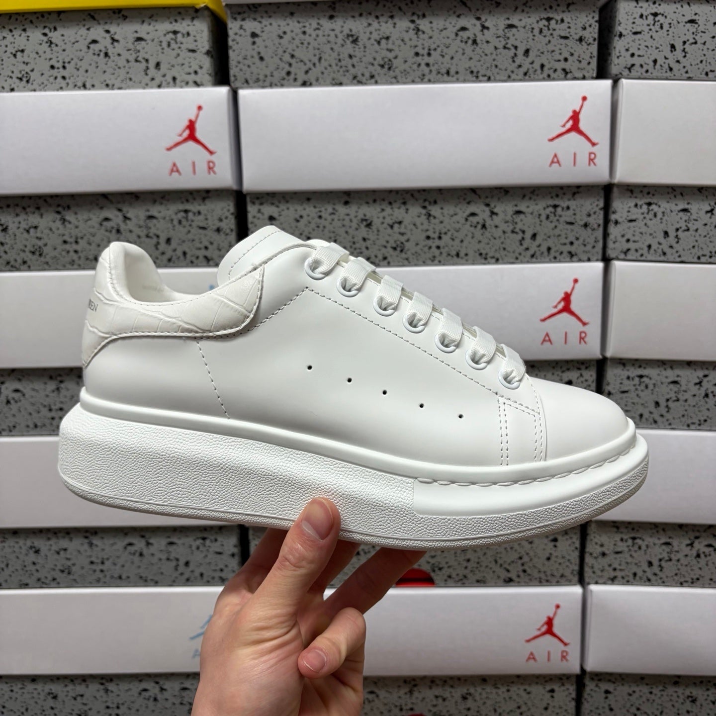 Alexander McQueen Turtle White