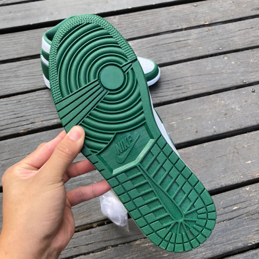AJ1 High Gorge Green