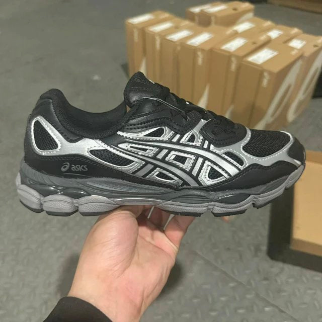GEL-NYC Black and Silver