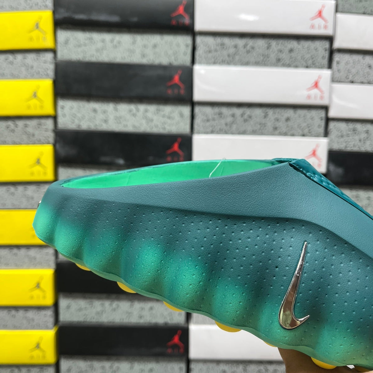 Mind 001 Fade Green Blue
