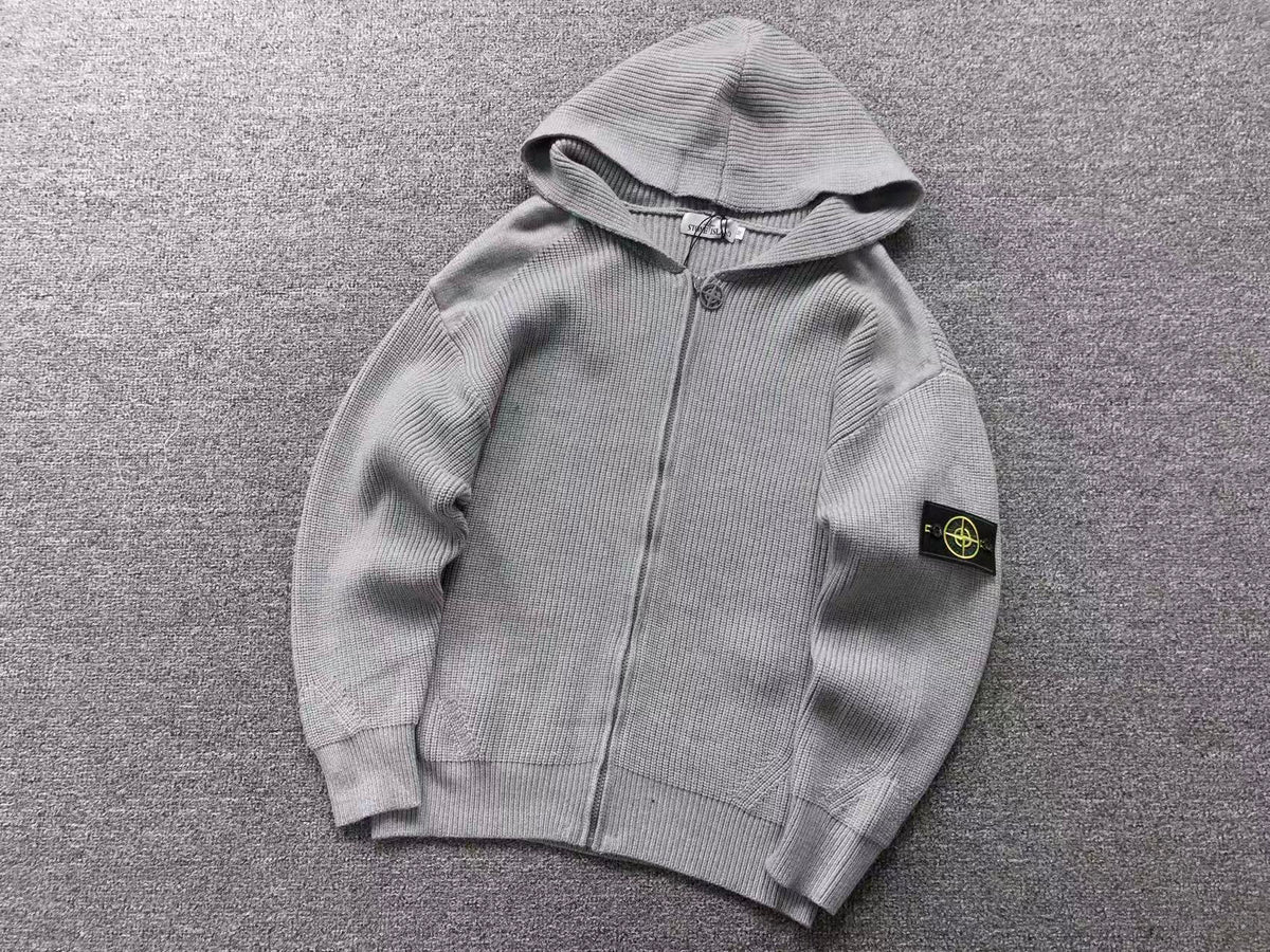 Hoodie ST8N3 1SL4ND 13