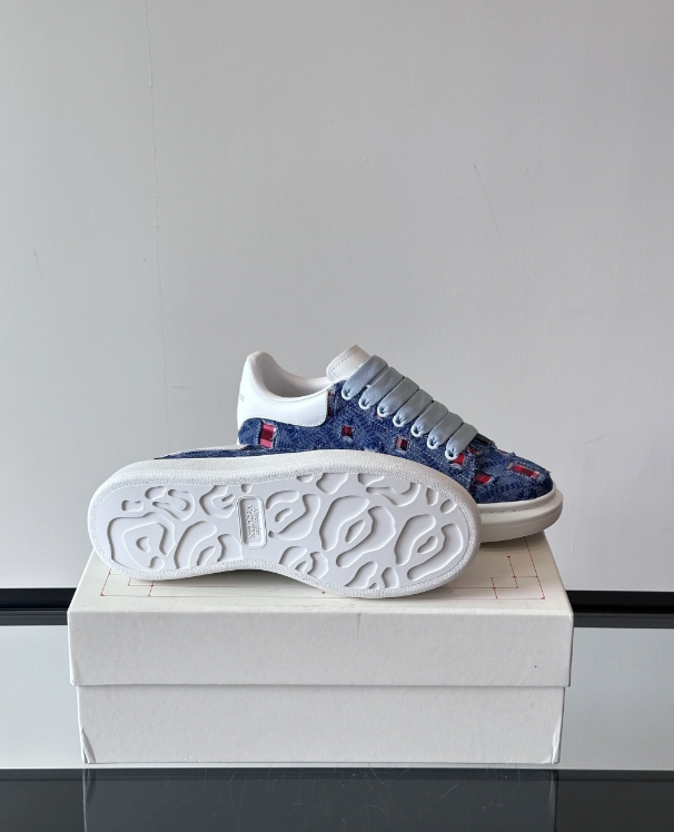 Alexander McQueen Oversized Blue